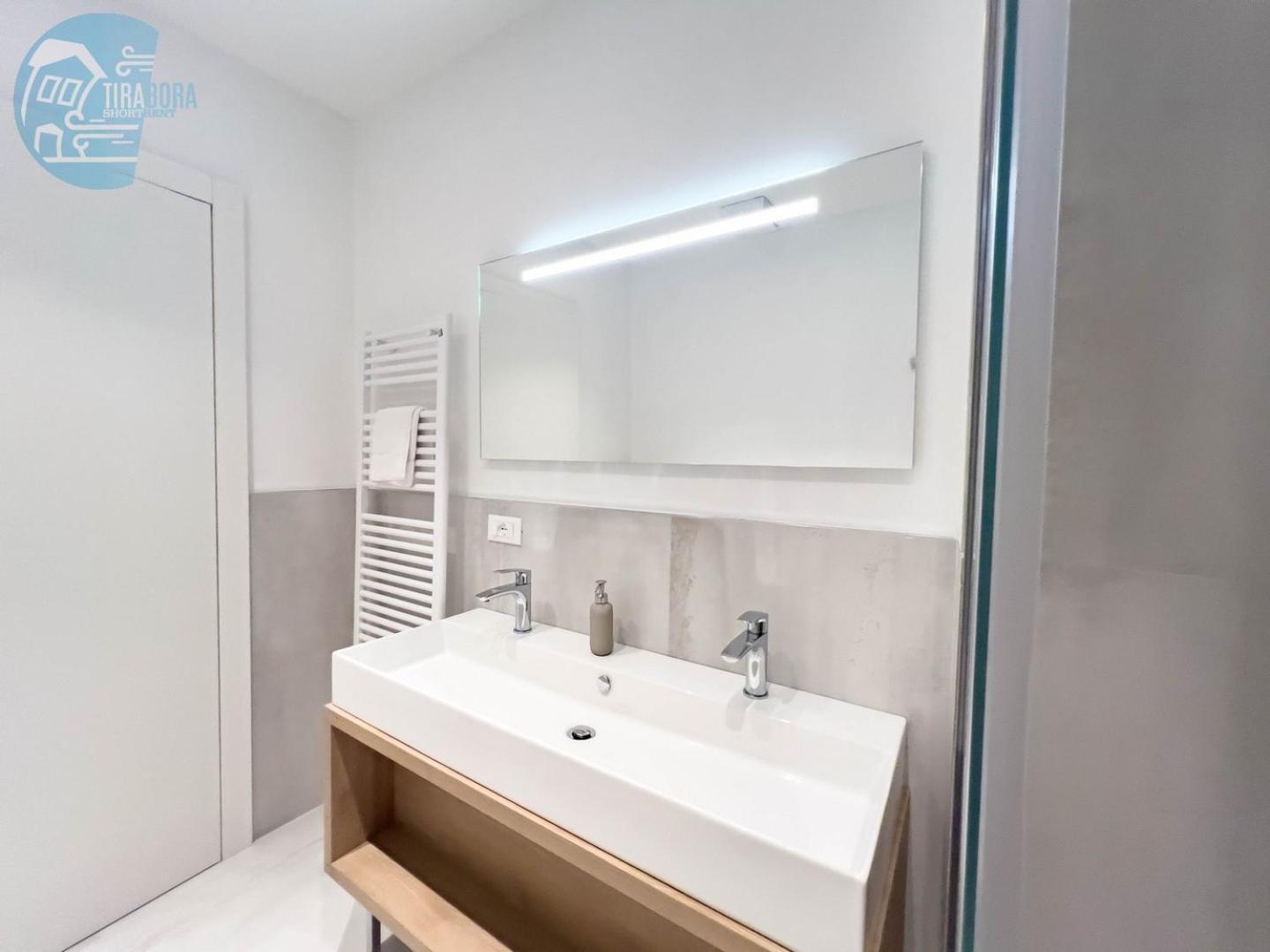 Apartment Blue Life Tirabora Short Rent Trieste