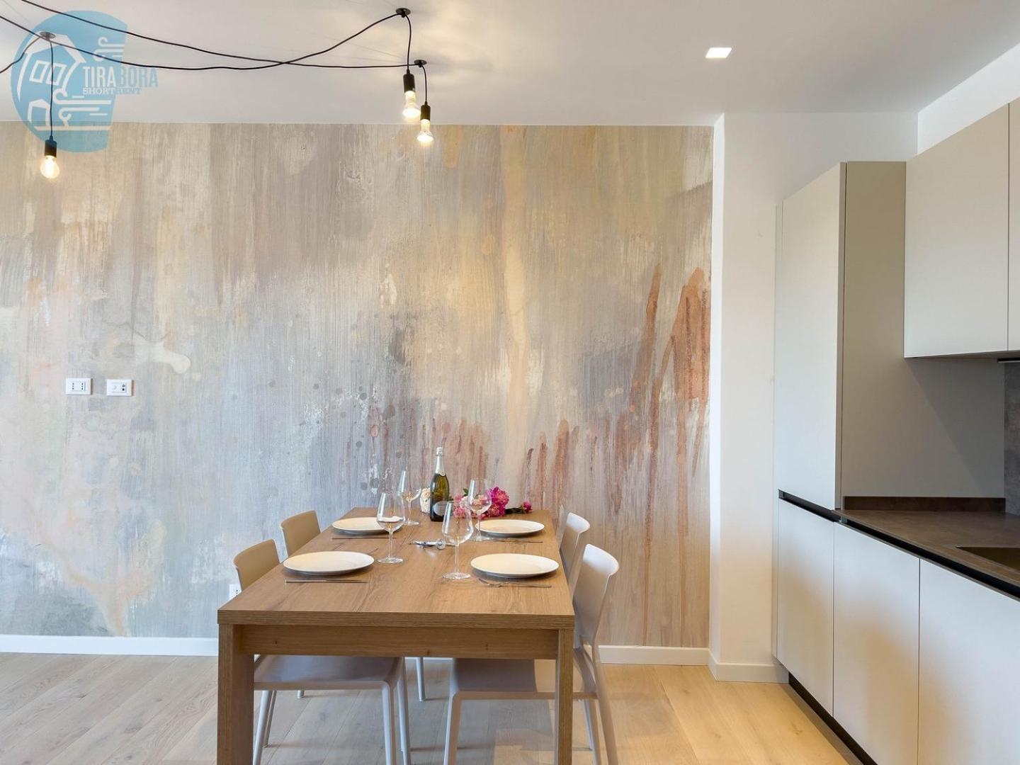 Blue Life Tirabora Short Rent Trieste