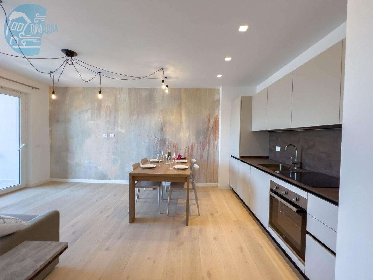 Blue Life Tirabora Short Rent Apartment *